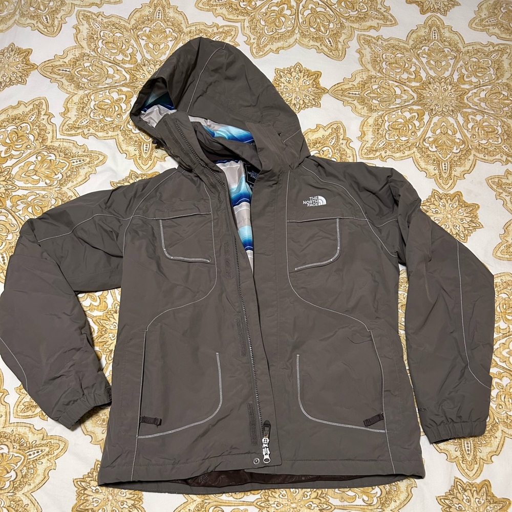 North Face jacket with removable hood. Excellent condition-like new